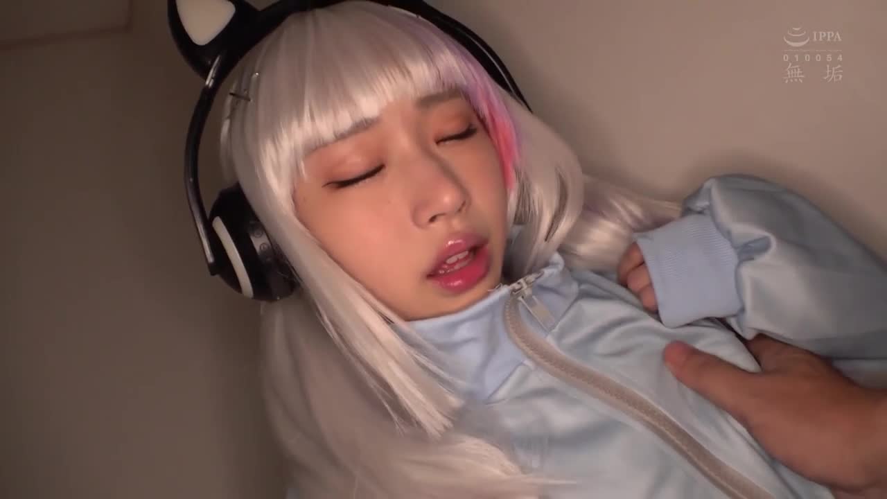 喜歡大叔的發情角色扮演女孩 敏感大量失禁•偷偷尿•偷偷被幹的5種性愛 皆月光 - AV大平台 - 中文字幕，成人影片，AV，國產，線上看