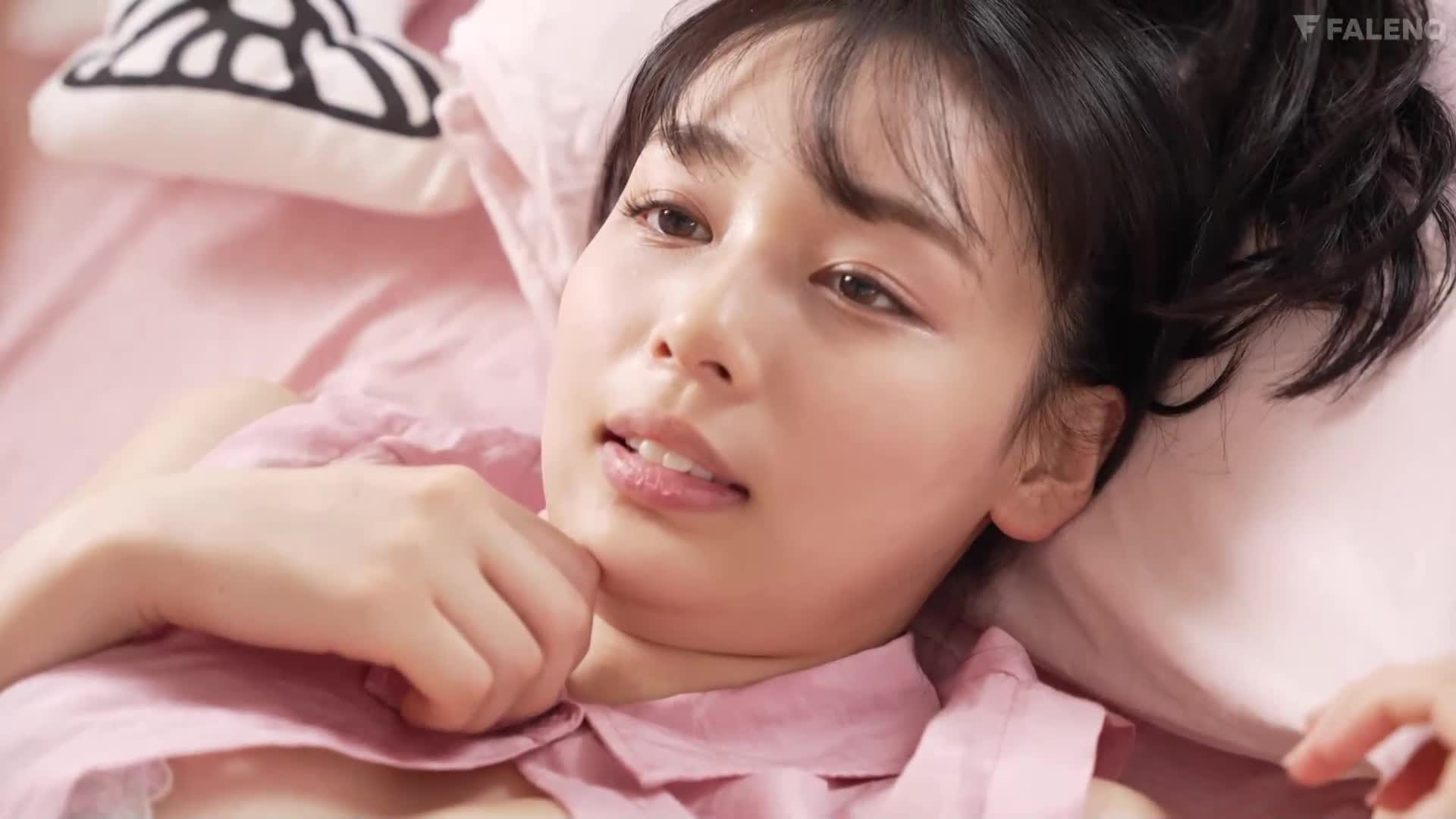 我還是處女，快要被甩了，所以我繼續和我的青梅竹馬練習性交，將3厘米插入布料......時田亞美 - AV大平台 - 中文字幕，成人影片，AV，國產，線上看