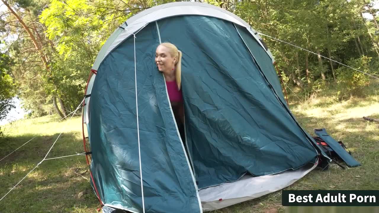 用深喉口交來表達感謝 - AV大平台 - 中文字幕，成人影片，AV，國產，線上看