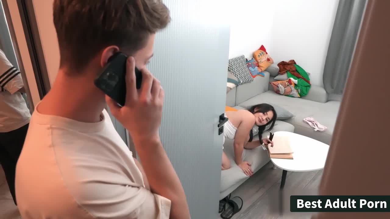 女朋友在跟老爸做愛但我不能阻止.. - AV大平台 - 中文字幕，成人影片，AV，國產，線上看