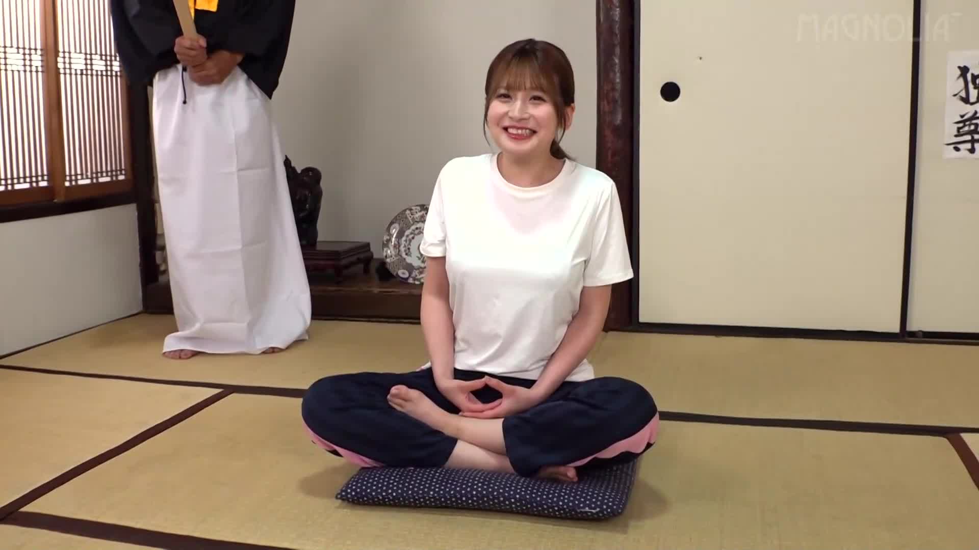 「僅限女大學生！」15 分鐘坐禪挑戰！面對惡意入侵，您能保持冷靜嗎？ ！ 「漂亮又聰明的女大學生接受挑戰！他被世俗慾望所性騷擾，慘敗…懲罰遊戲是即時生猛雞巴操逼，盤腿坐著反覆中出！！【街角素人監控 #春奈 #21歲】 - AV大平台 - 中文字幕，成人影片，AV，國產，線上看