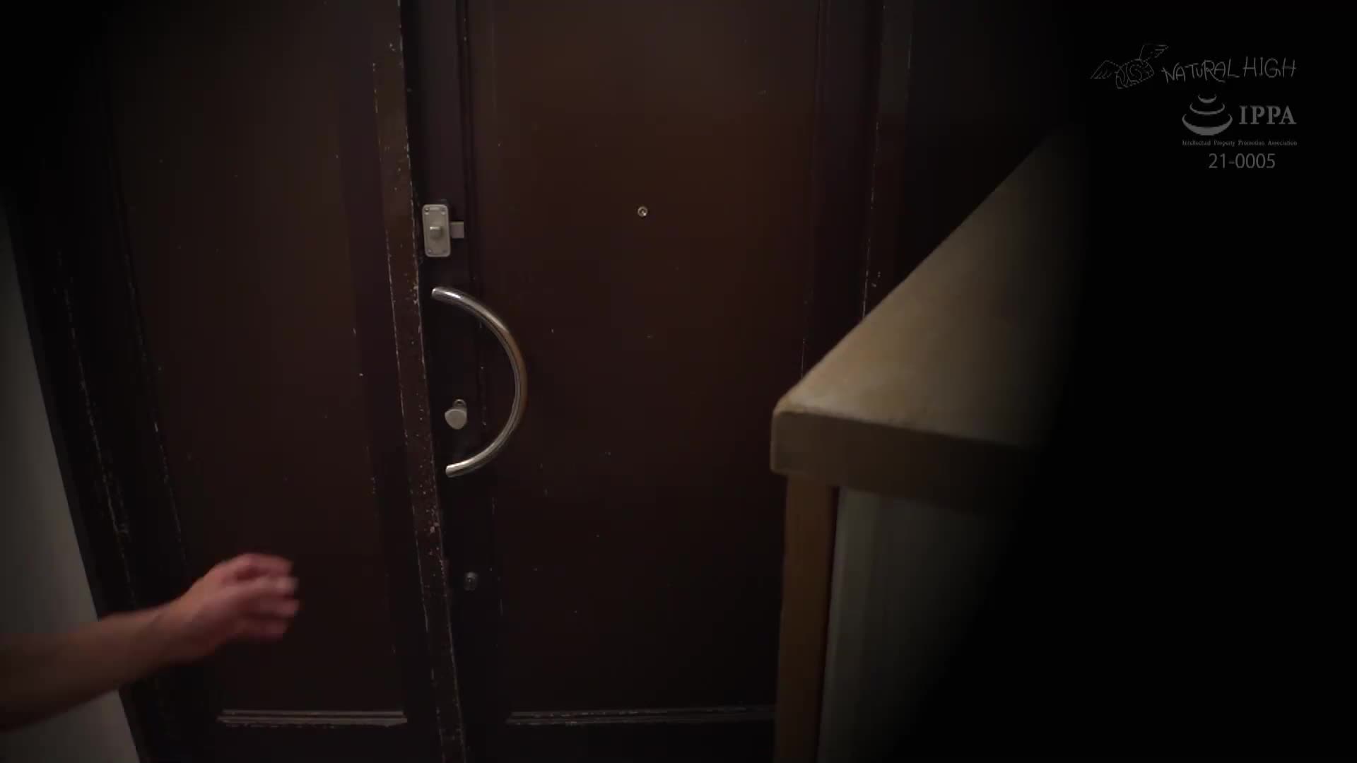 穿著衣物無法想像的隱藏巨乳地味女來應徵泳裝試穿，被激起後進行拍攝內射。 - AV大平台 - 中文字幕，成人影片，AV，國產，線上看