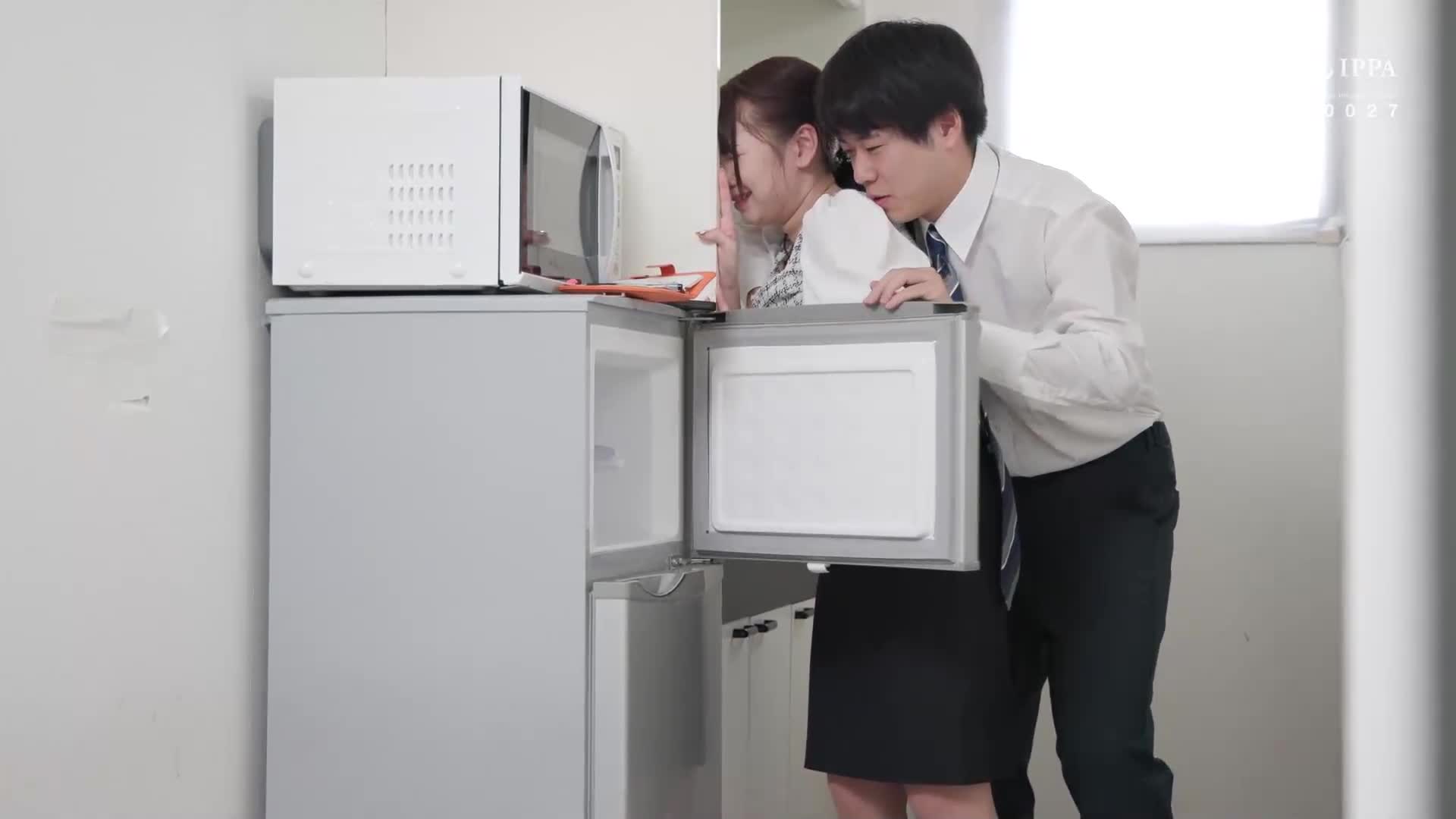 巨乳才是正義 新人員玲C杯 敏感體質 小坂向日葵 - AV大平台 - 中文字幕，成人影片，AV，國產，線上看