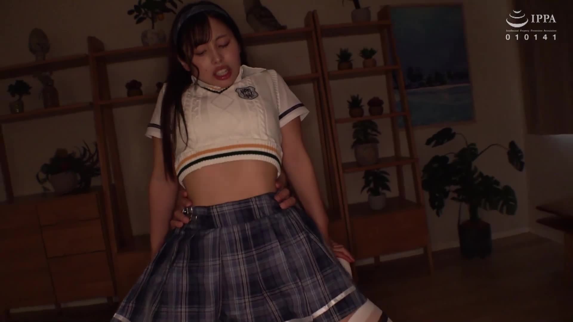 「嘿，如果想和我發生關係就要單推！」為了吸引粉絲，即時地下偶像有栖舞衣不介意做枕頭生意的私拍攝影會 - AV大平台 - 中文字幕，成人影片，AV，國產，線上看