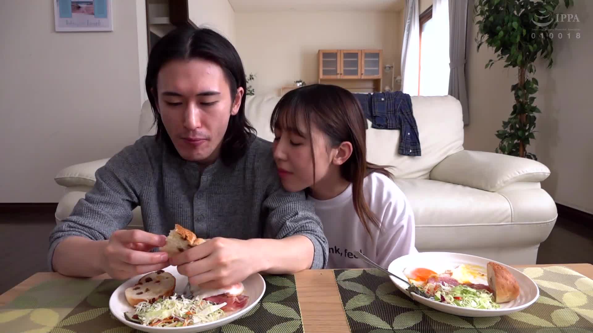 介紹一下我的女朋友。卯佐美鈴 - AV大平台 - 中文字幕，成人影片，AV，國產，線上看