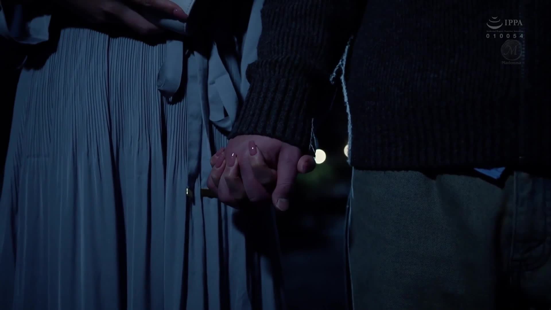 畢業典禮後...送給已長大成人的你的繼母的禮物。岬光莉 - AV大平台 - 中文字幕，成人影片，AV，國產，線上看