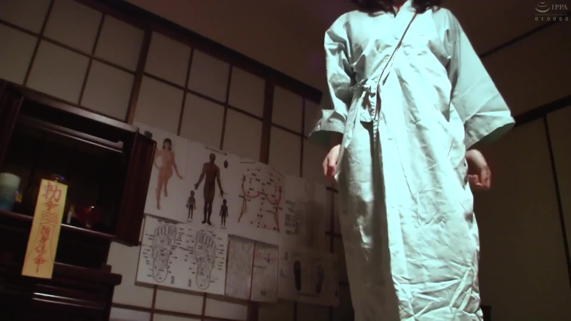 素人媽媽們會不自覺地愛上它！！女性專用性感按摩四小時 - AV大平台 - 中文字幕，成人影片，AV，國產，線上看