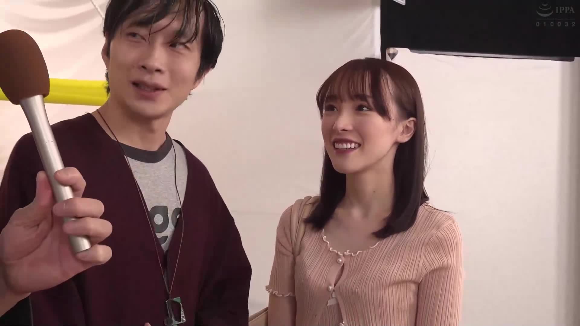 在男朋友面前！羞恥螃蟹走光夾娃娃機！瞄準豪華獎品，若失敗即刻進行色情懲罰遊戲，無限制地進行中出性愛！ - AV大平台 - 中文字幕，成人影片，AV，國產，線上看