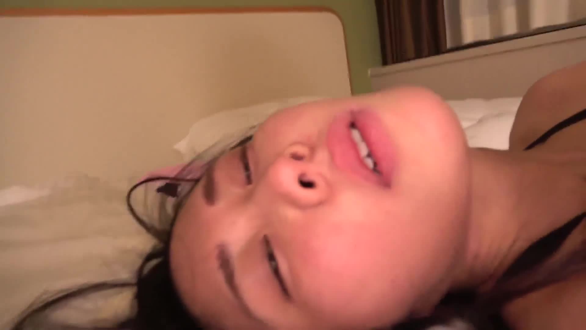 穿上牛的cosplay成為真正的肉便器的人妻，在肛門和陰道責罰中理性盡失！ - AV大平台 - 中文字幕，成人影片，AV，國產，線上看