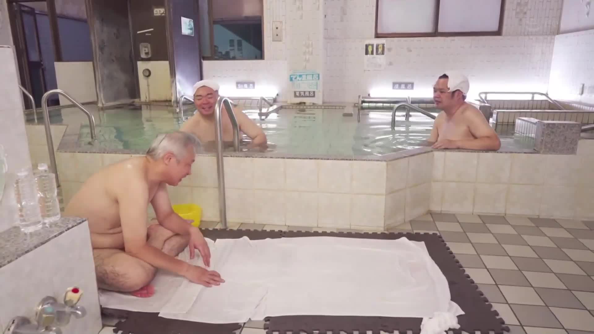 [AI解碼版]在提供Q杯和手淫服務的情況下，經常光顧的客人可以在澡堂裡得到治癒下半身的服務，這是澡堂的招牌姐姐。Himari - AV大平台 - 中文字幕，成人影片，AV，國產，線上看