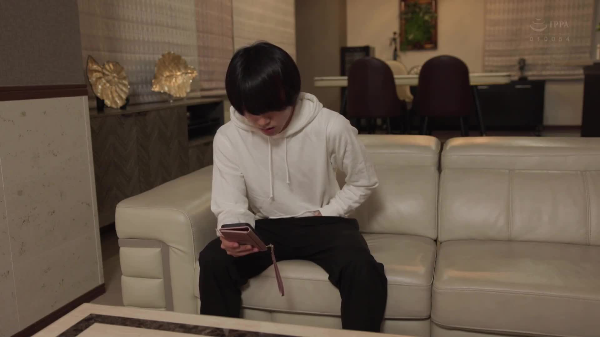 [AI解碼版]原作：瓦都村堂 崩壊家族-母親沉迷於與黑幫的性愛故事- 母親選擇陽具而不是家庭的乞求不貞！！兒子目睹偷拍一切！！夏目玲香 - AV大平台 - 中文字幕，成人影片，AV，國產，線上看