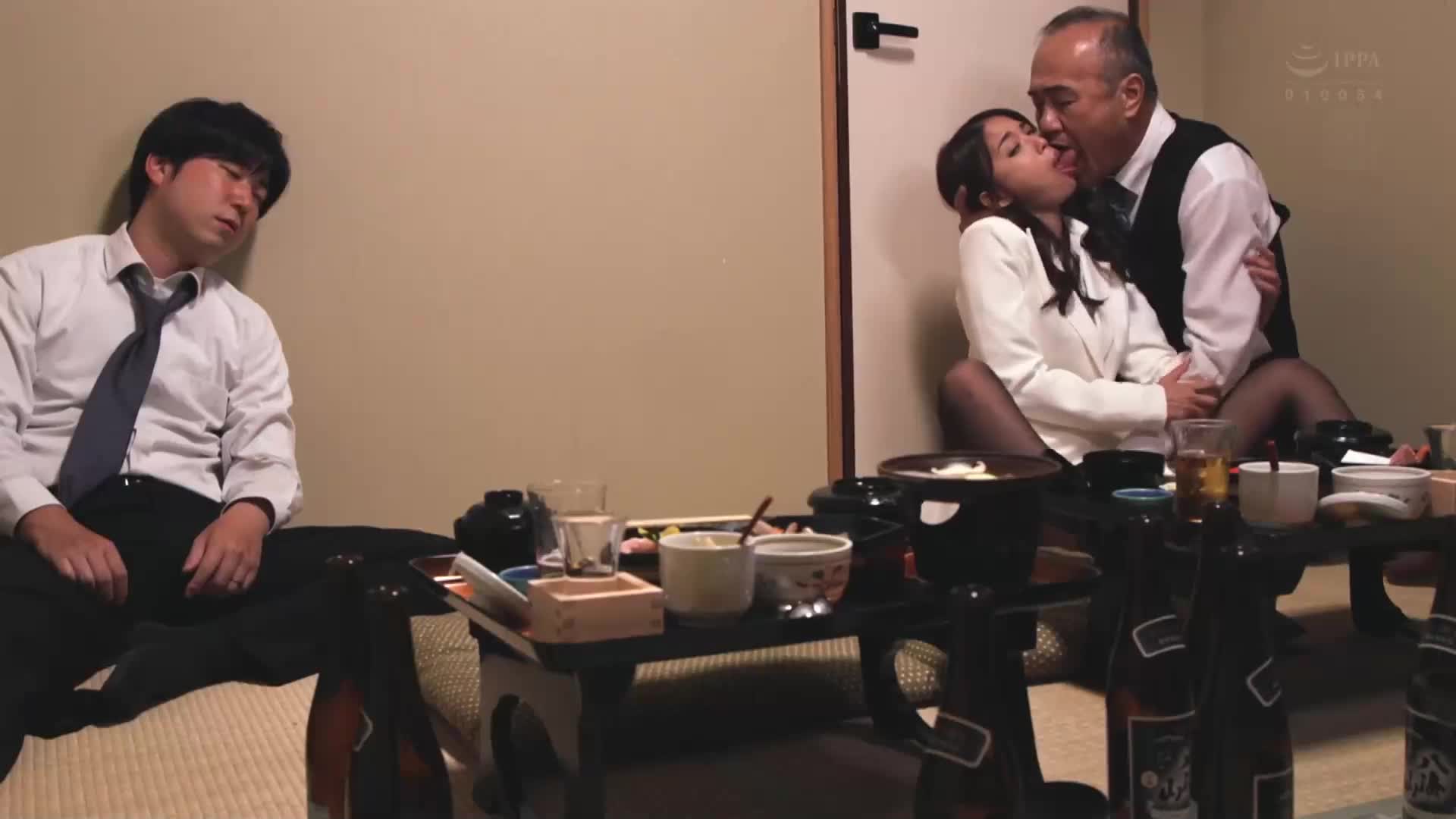 [AI解碼版]人妻秘書、汗水和接吻充滿的社長辦公室中出性交 市來真尋 - AV大平台 - 中文字幕，成人影片，AV，國產，線上看