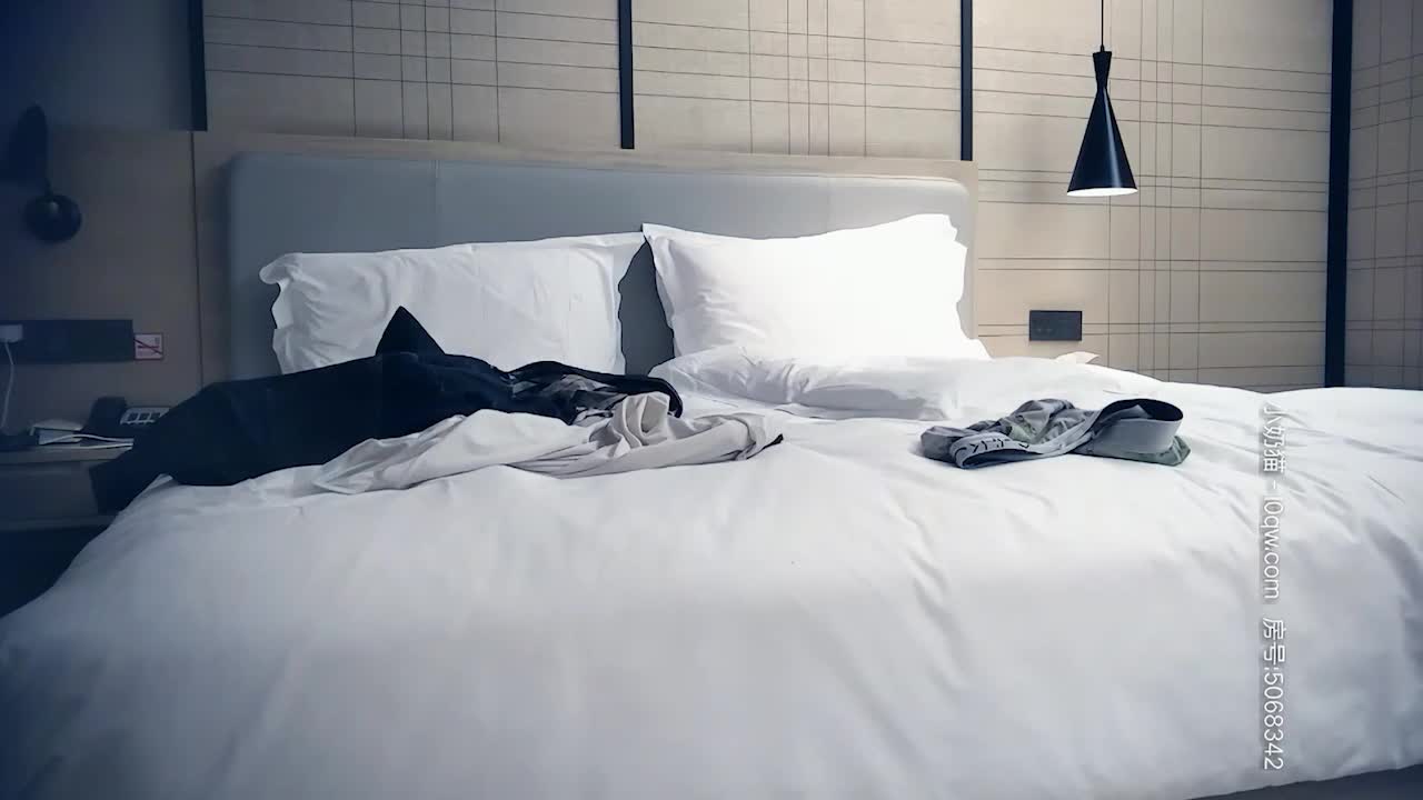 高端週邊4500網約週邊模特，極品女神，魔鬼身材溫柔體貼，激情啪啪精彩一戰 - AV大平台 - 中文字幕，成人影片，AV，國產，線上看