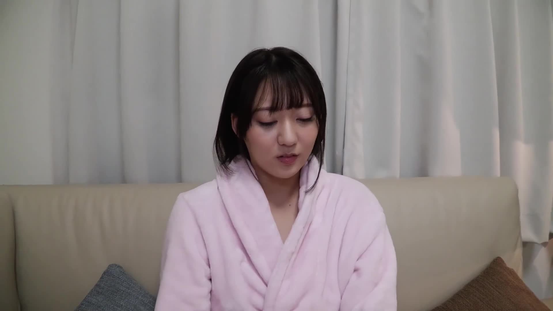 尋求大根參與AV演出 看似地味的眼鏡美女充滿色情好奇心的多毛淫蕩 梓麻里 - AV大平台 - 中文字幕，成人影片，AV，國產，線上看