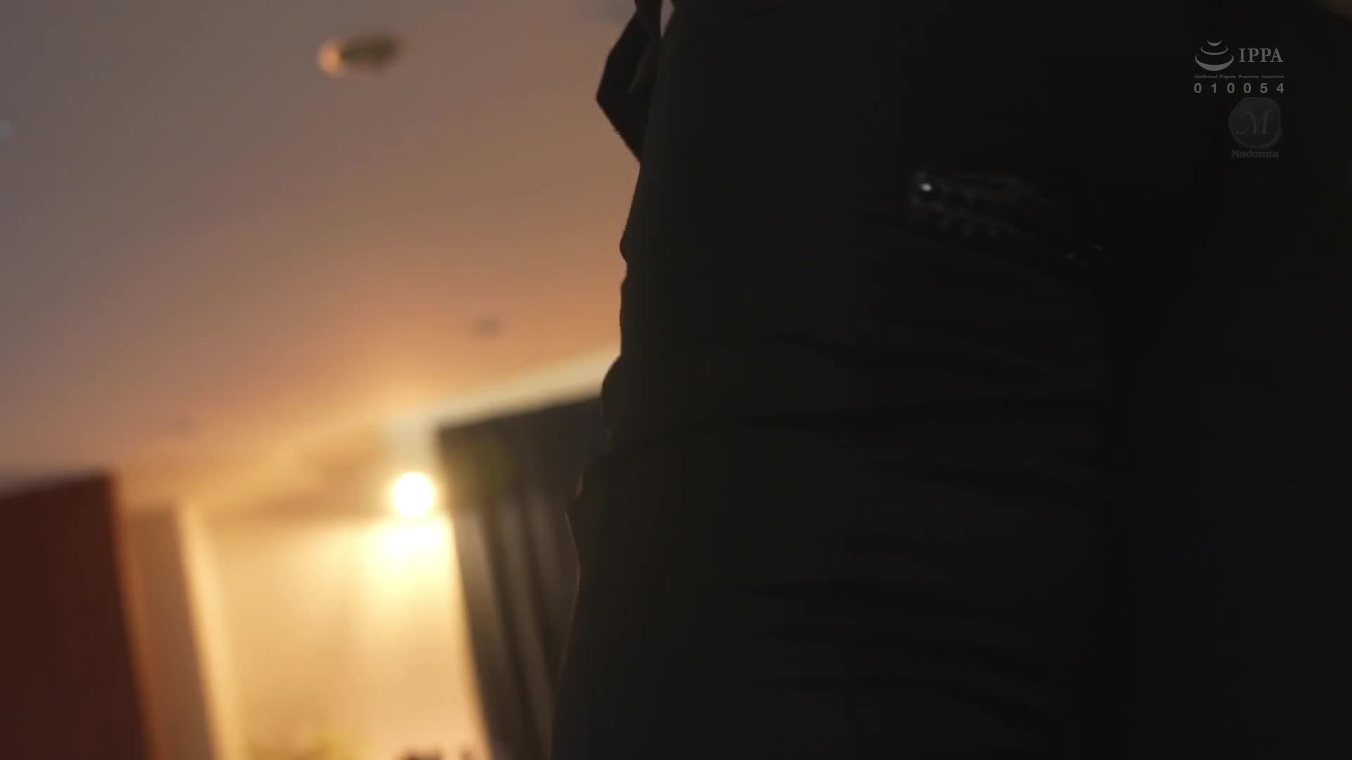 情欲的三番戏：被香颂歌手的人妻妖媚的歌声和私语淫语所诱惑，尽情吮食的千夜浓密情事。友田真希。 - AV大平台-中文字幕,成人影片,AV,国产,线上看